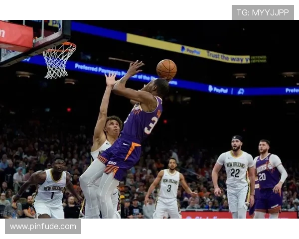 布鲁斯布朗替补表现低迷23分钟仅得2篮板未能得分